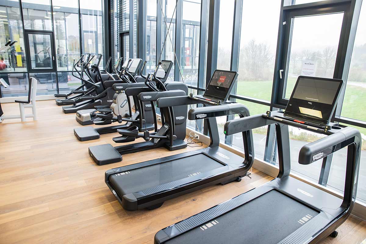 Cardio-Bereich im Fitnesscenter in Kumberg